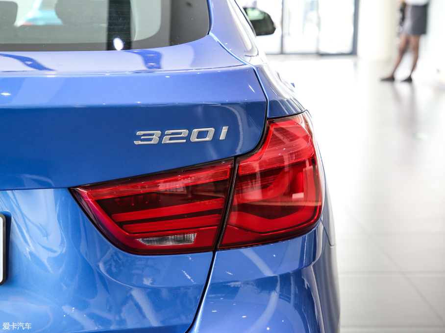 2019R3ϵGT 320i M \