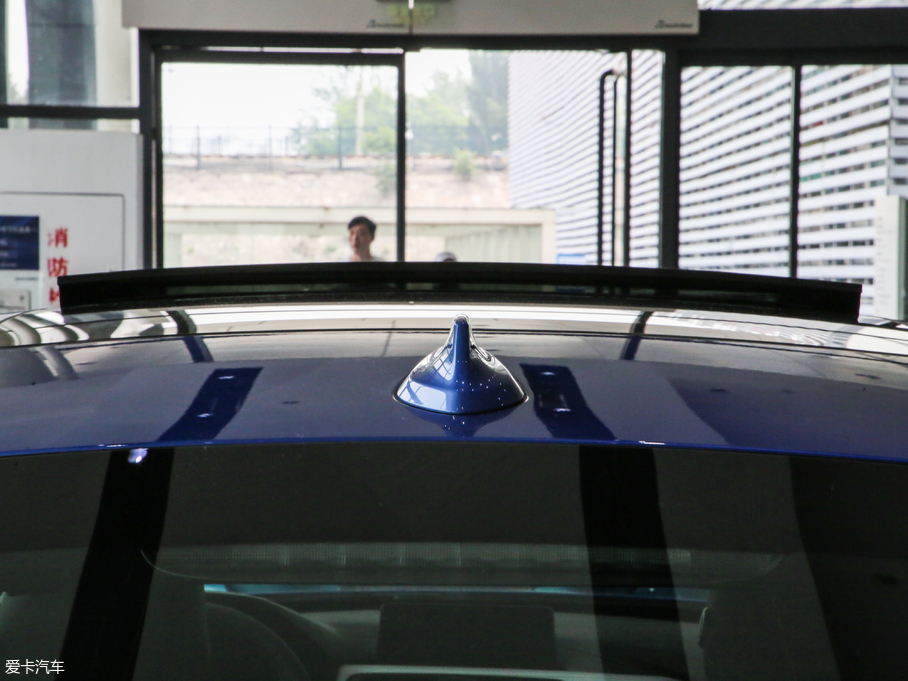 2019R3ϵGT 320i M \