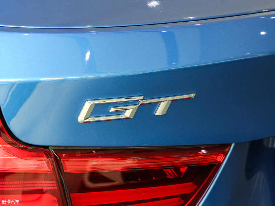 2019R3ϵGT 320i M \