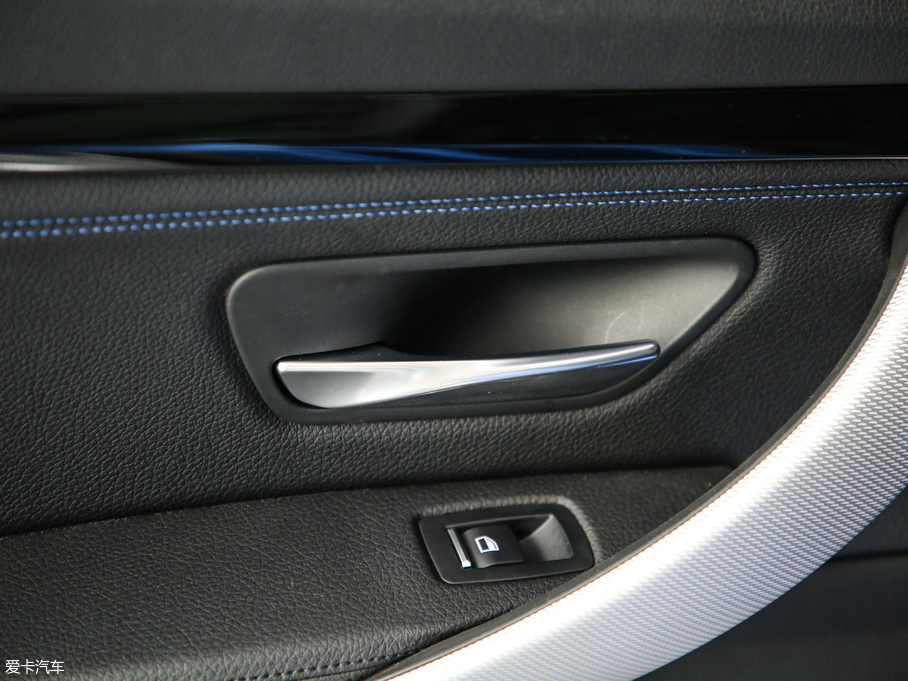 2019R3ϵGT 320i M \