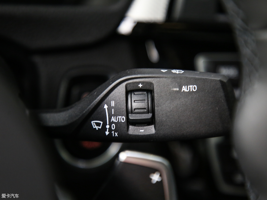 2019R3ϵGT 320i M \