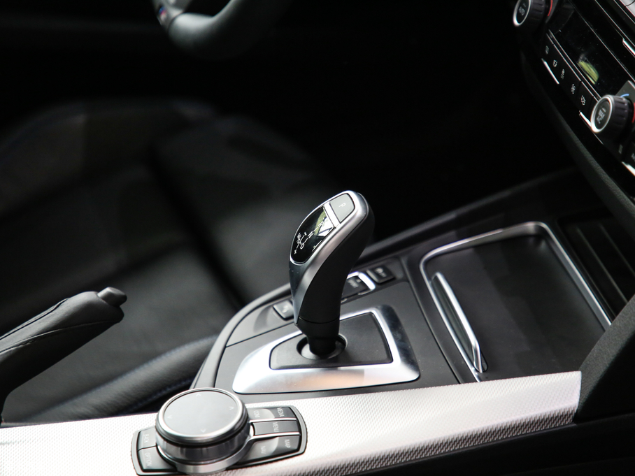 2019R3ϵGT 320i M \