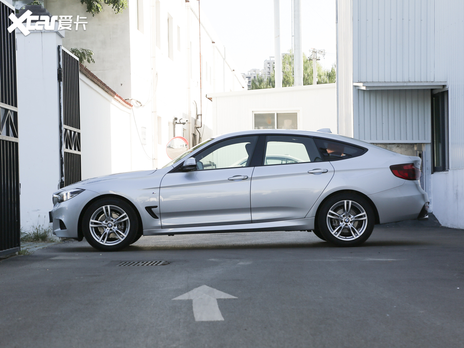 2019R3ϵGT 320i M\b