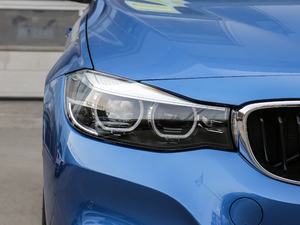 2019330i xDrive M \ ^