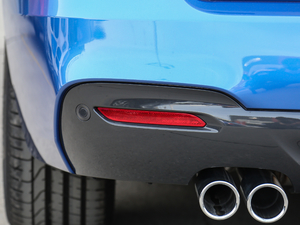 2019330i xDrive M \ ^