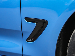 2019330i xDrive M \ ^