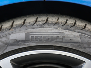 2019330i xDrive M \ ݆̥Ʒ