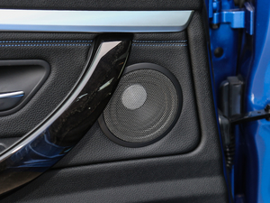 2019330i xDrive M \ g