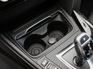 2019330i xDrive M \ g