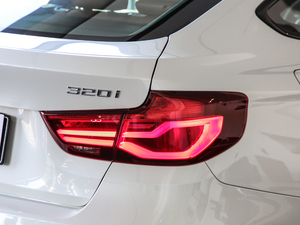 2019款320i M运动曜夜版 细节外观