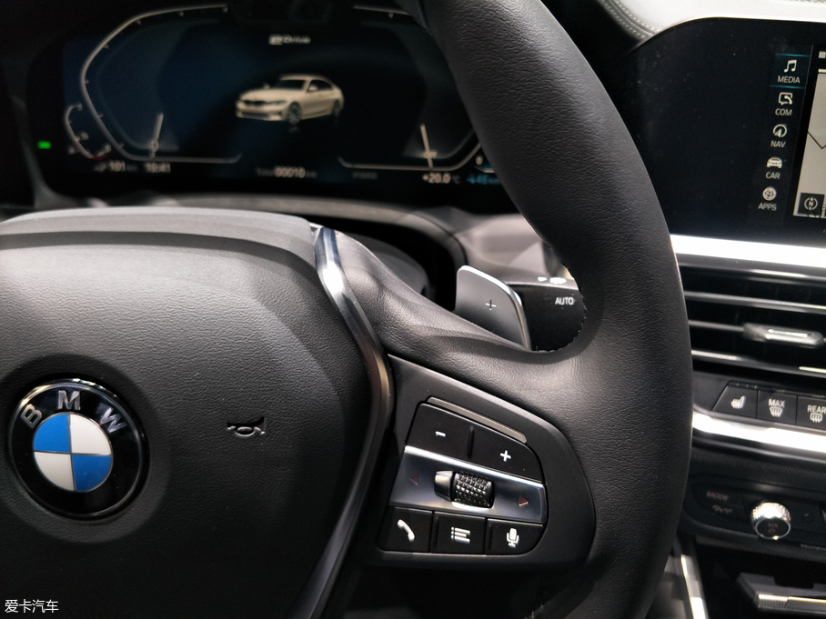 2019R3ϵʽτ 330e iPerformance