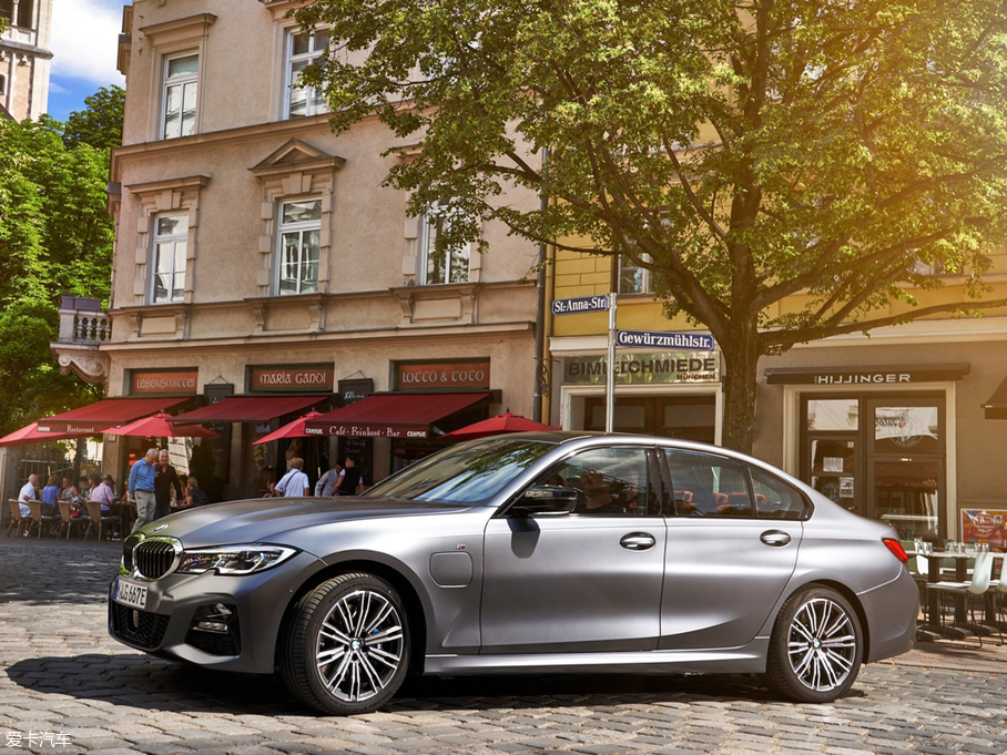 2019R3ϵʽτ 330e