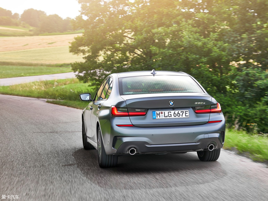 2019R3ϵʽτ 330e