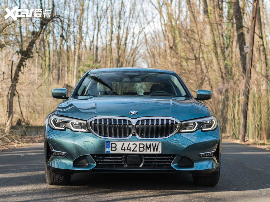 2019R3ϵʽτ 330e iPerformance