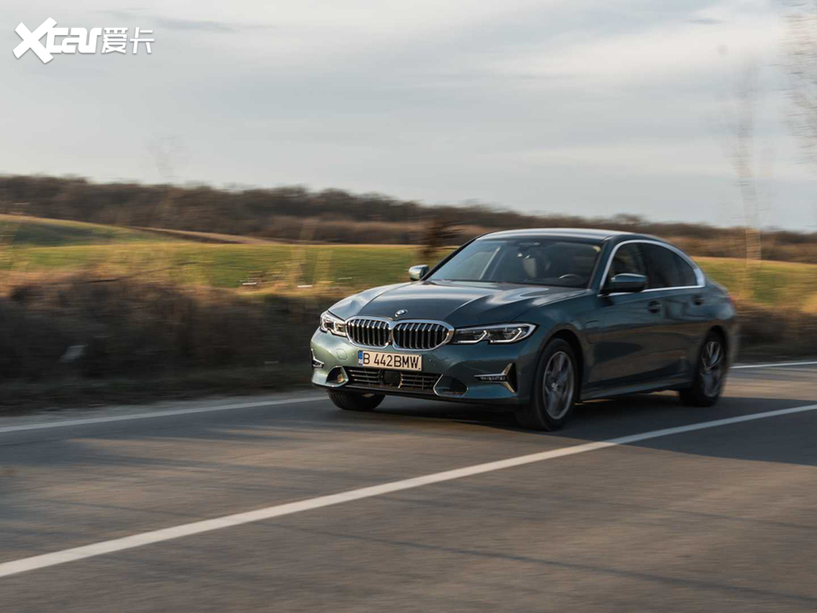 2019R3ϵʽτ 330e iPerformance