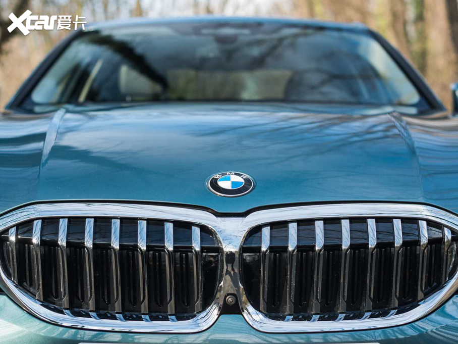 2019R3ϵʽτ(dng) 330e iPerformance