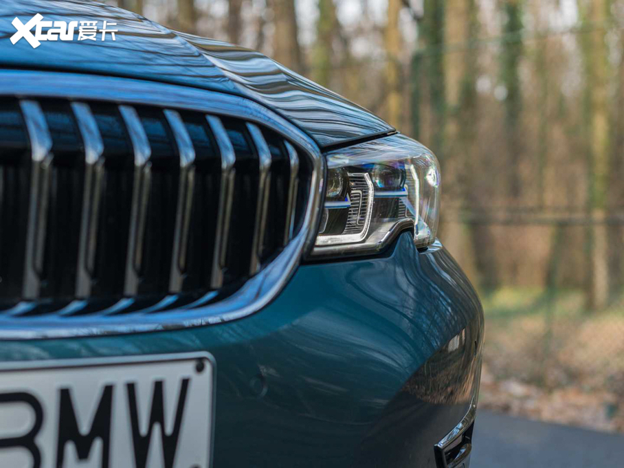 2019R3ϵʽτ 330e iPerformance