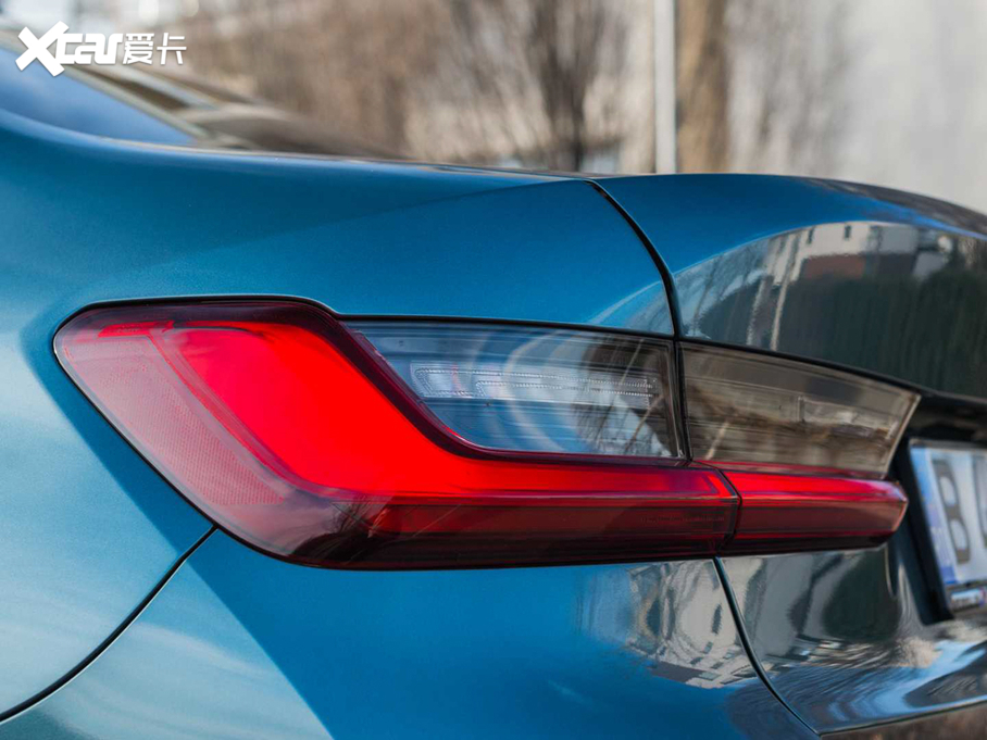 2019R3ϵʽτ 330e iPerformance