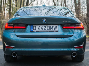 2019330e iPerformance w^