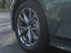 2019330e iPerformance ^