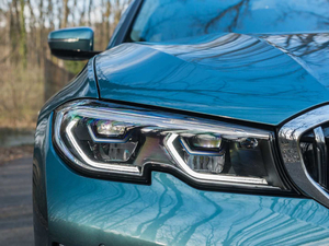 2019330e iPerformance ^