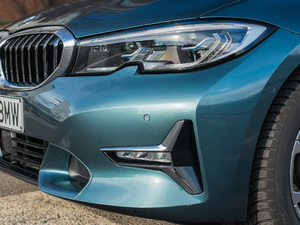 2019330e iPerformance ^