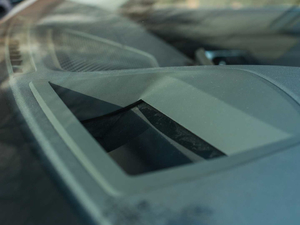 2019330e iPerformance ^