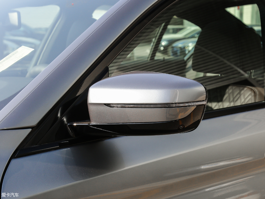 2019R5ϵ(M) 540i M\b