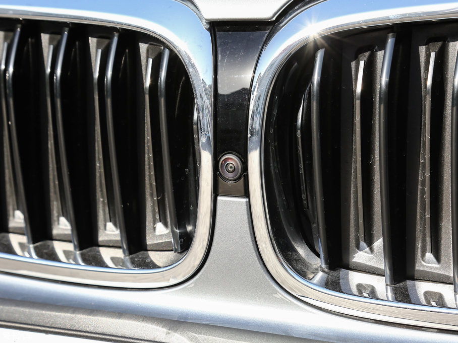 2019R5ϵ(M) 540i M\b