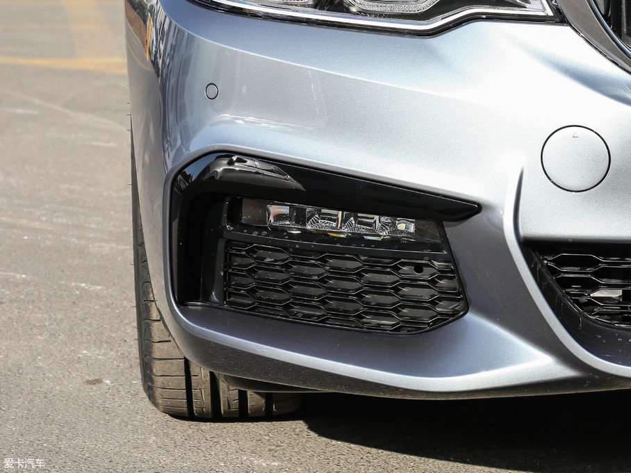 2019R5ϵ(M) 540i M\b