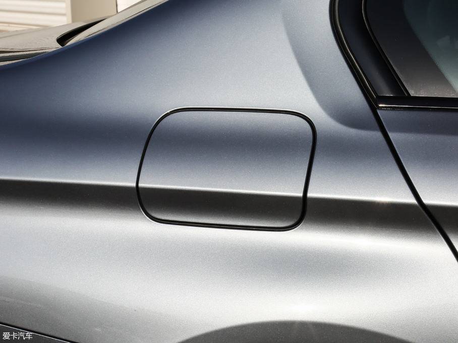 2019R5ϵ(M) 540i M\b