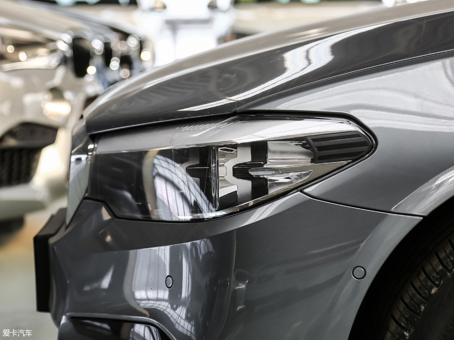 2019R5ϵ(M(jn)) 525i M\(yn)(dng)b