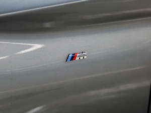 2019525i M\(yn)(dng)b (x)(ji)^