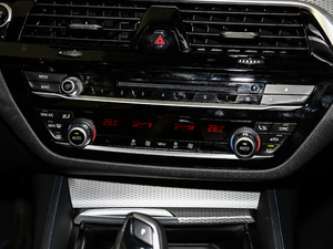 2019525i M\b {(dio){(dio)(ji)