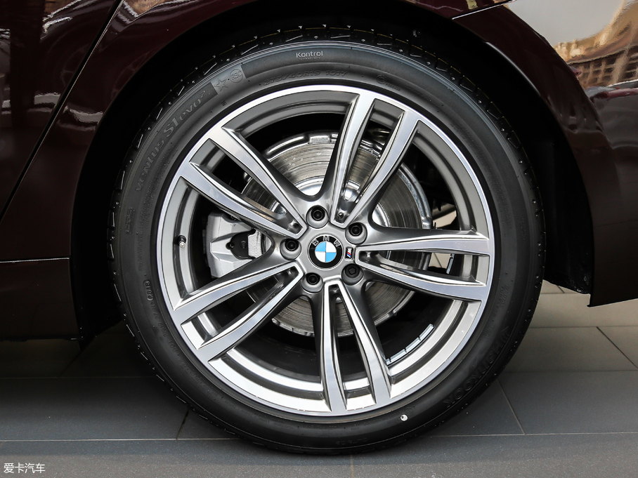 2019R6ϵGT 630i M\b