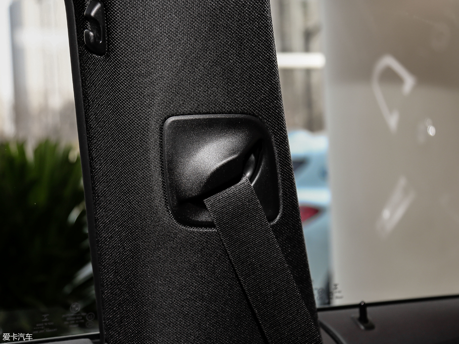 2019R6ϵGT 630i M\b