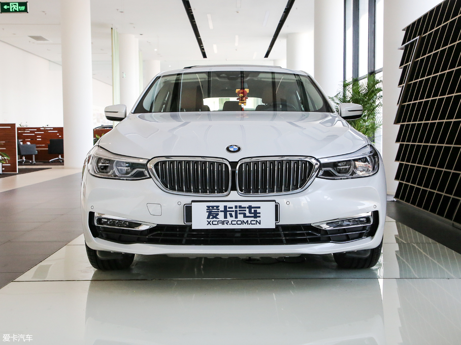 2019R6ϵGT 630i AOӋb