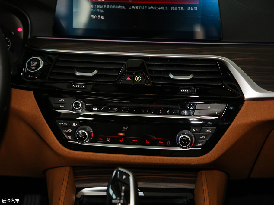 2019R6ϵGT 630i AOӋb