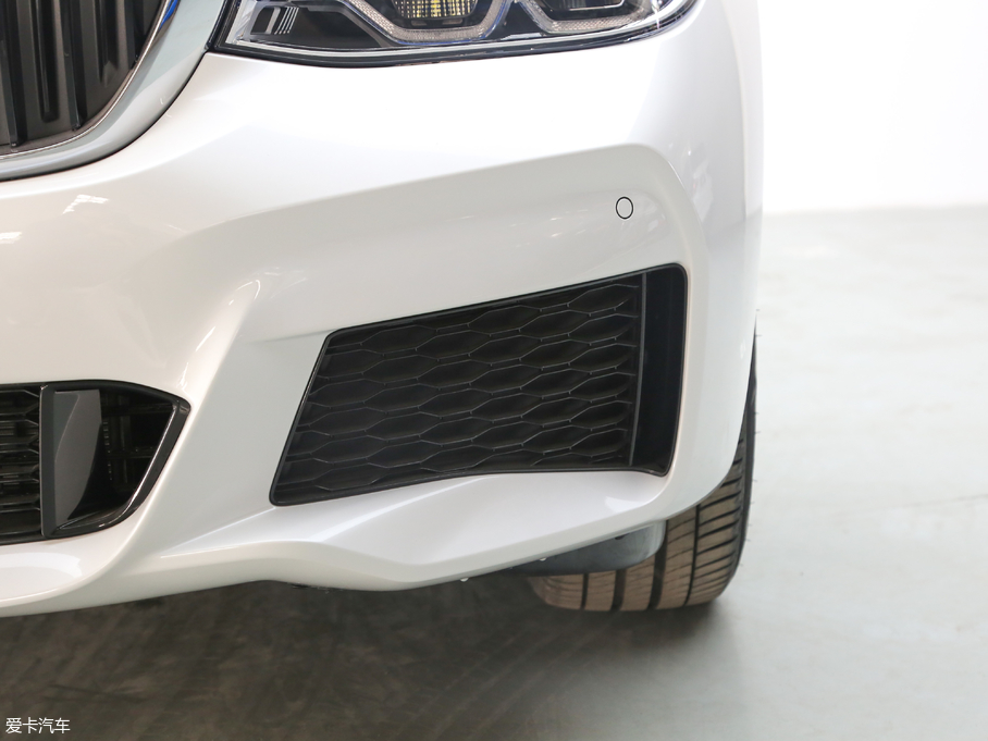 2019R6ϵGT 630i M\b