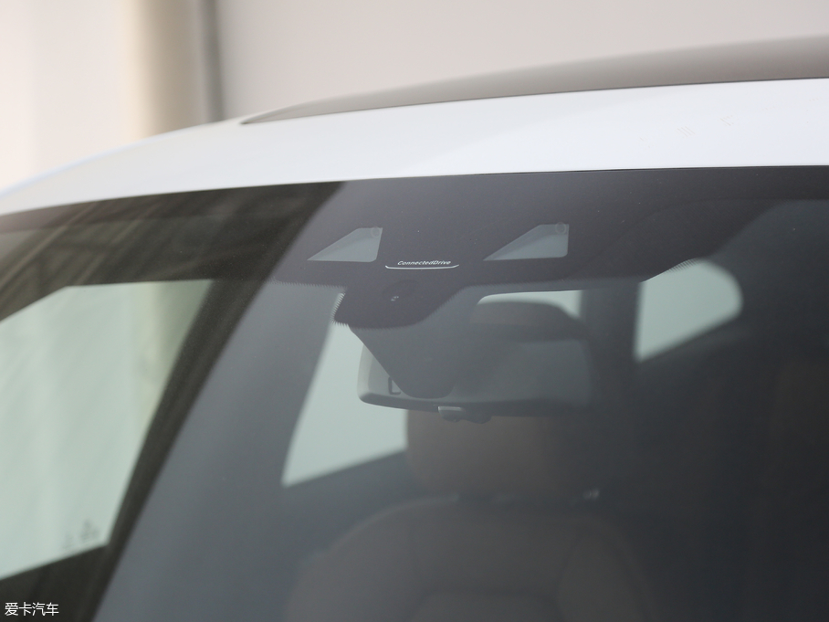 2019R6ϵGT 630i M\b