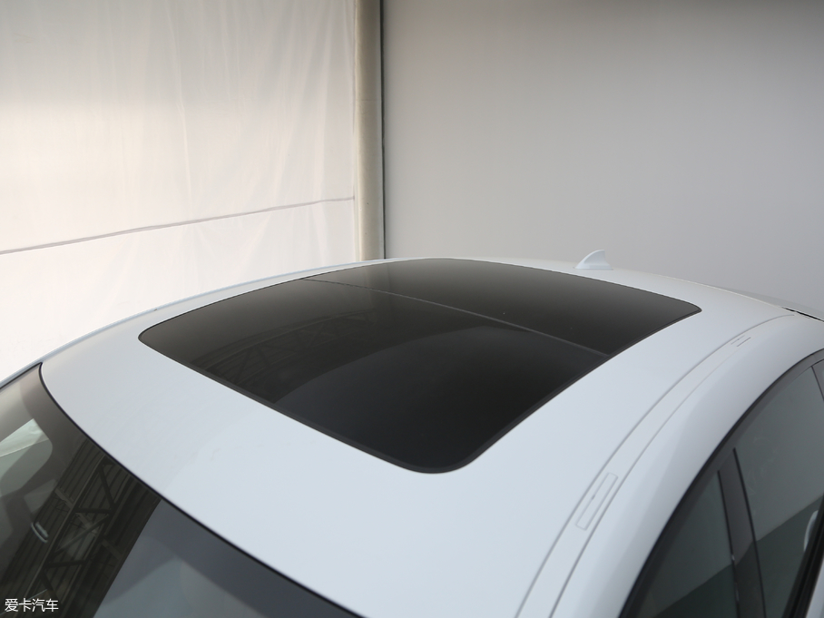 2019R6ϵGT 630i M\b