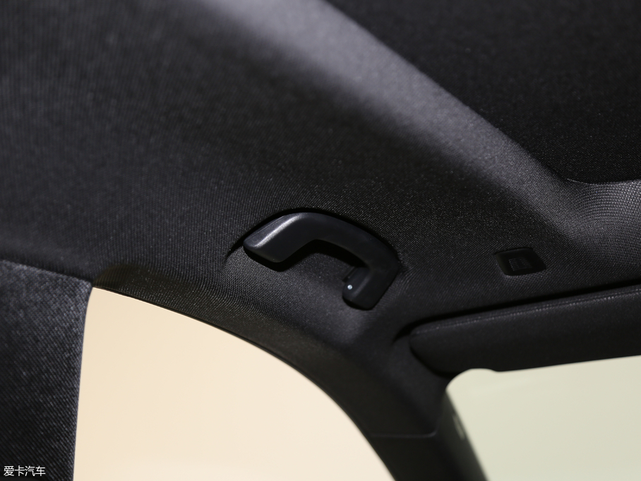 2019R6ϵGT 630i M\b