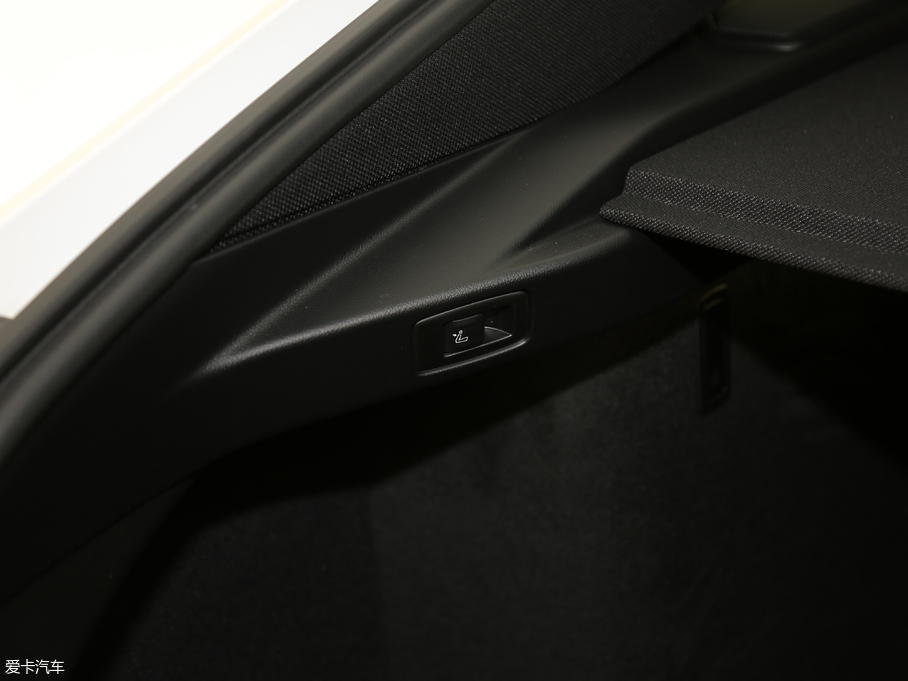 2019R6ϵGT 630i M\b