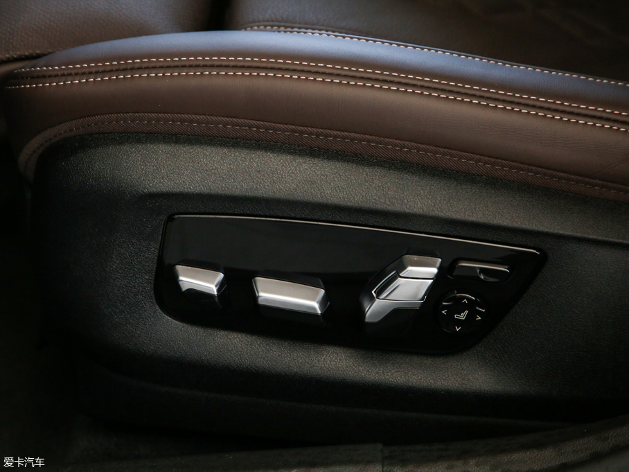 2019R6ϵGT 630i M\b