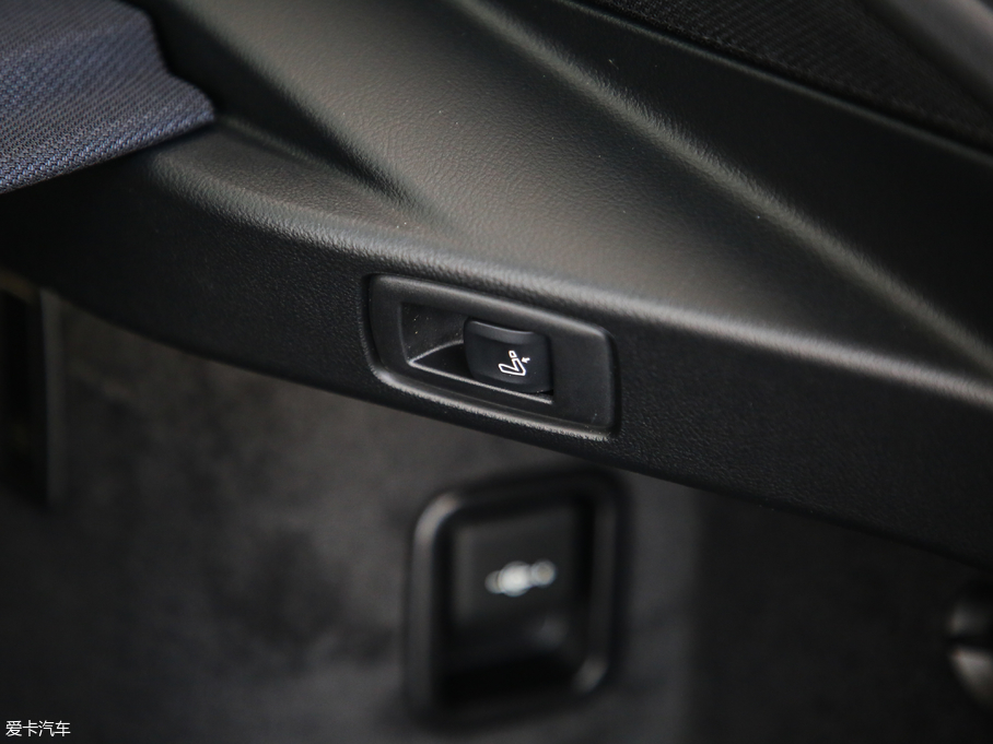 2019R6ϵGT 630i M\b