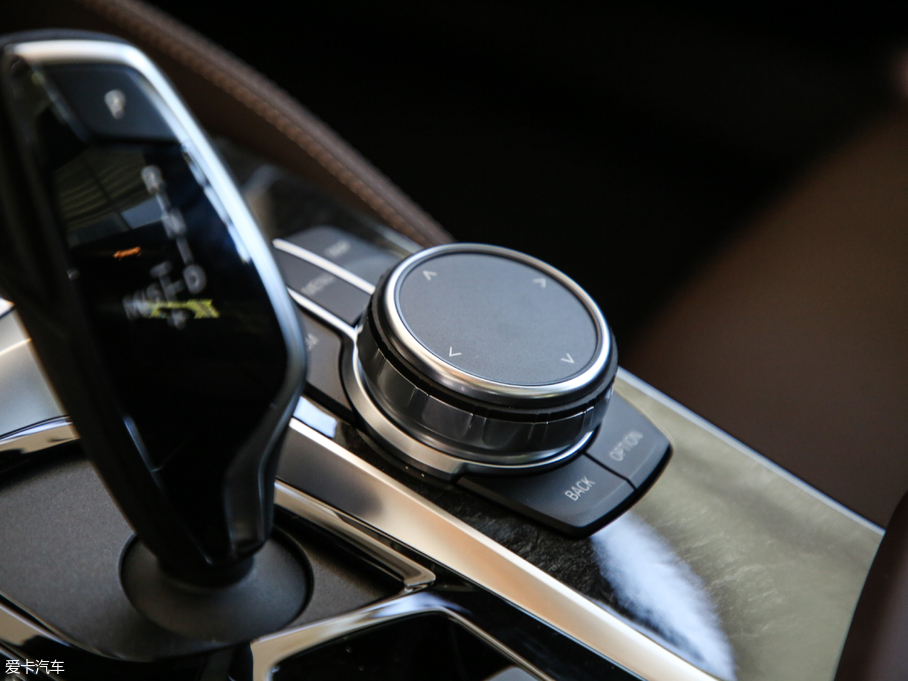 2019R6ϵGT 630i M\b