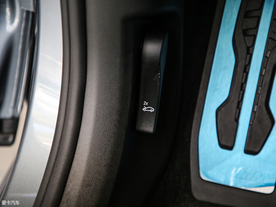 2019R6ϵGT 630i M\b