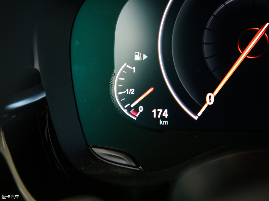 2019R6ϵGT 630i M\b