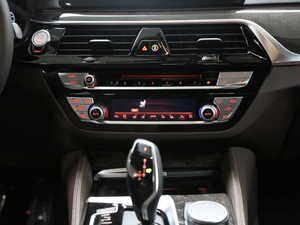 2019630i M\ӴмҰ {{