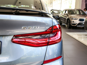 2019630i M\(yn)(dng)b β